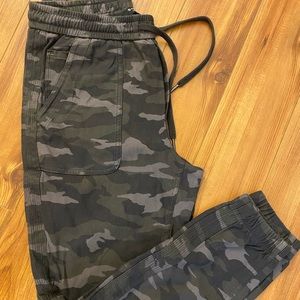 Athleta Army Jogger